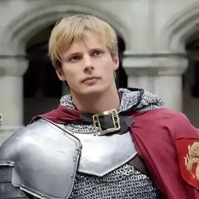 PolyBuzz | Meet Arthur - Knight AI companion